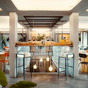 Hostel 're-dama, Floransa